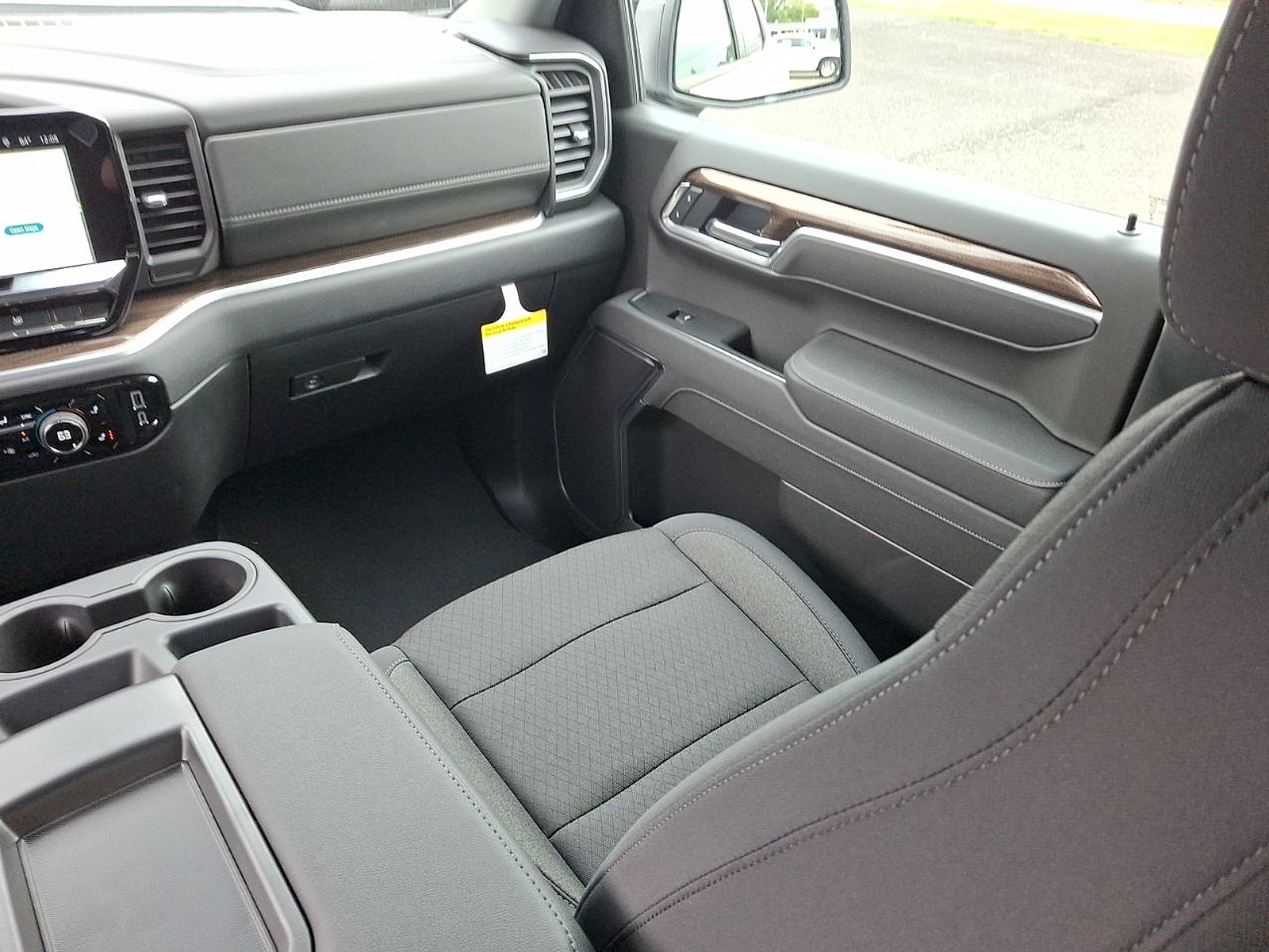 2026 Chevrolet Silverado 1500 LT - Photo 11