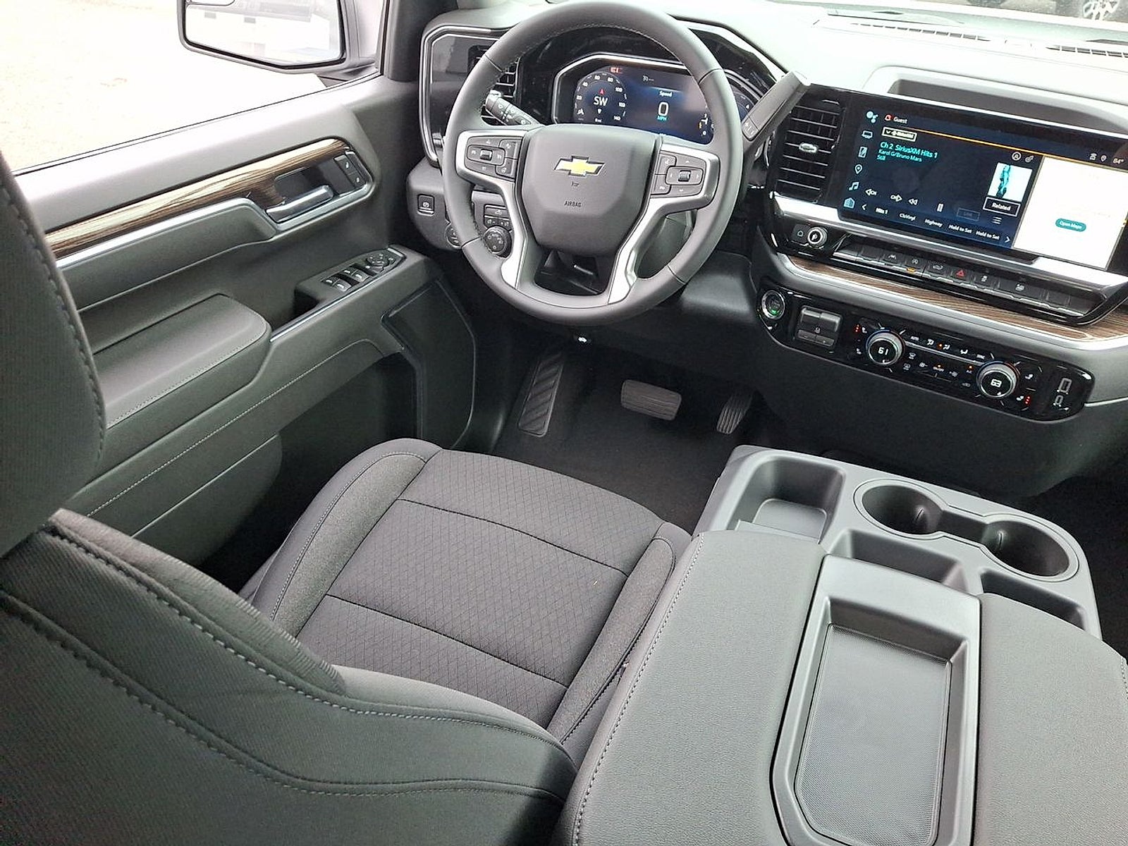 2026 Chevrolet Silverado 1500 LT - Photo 15