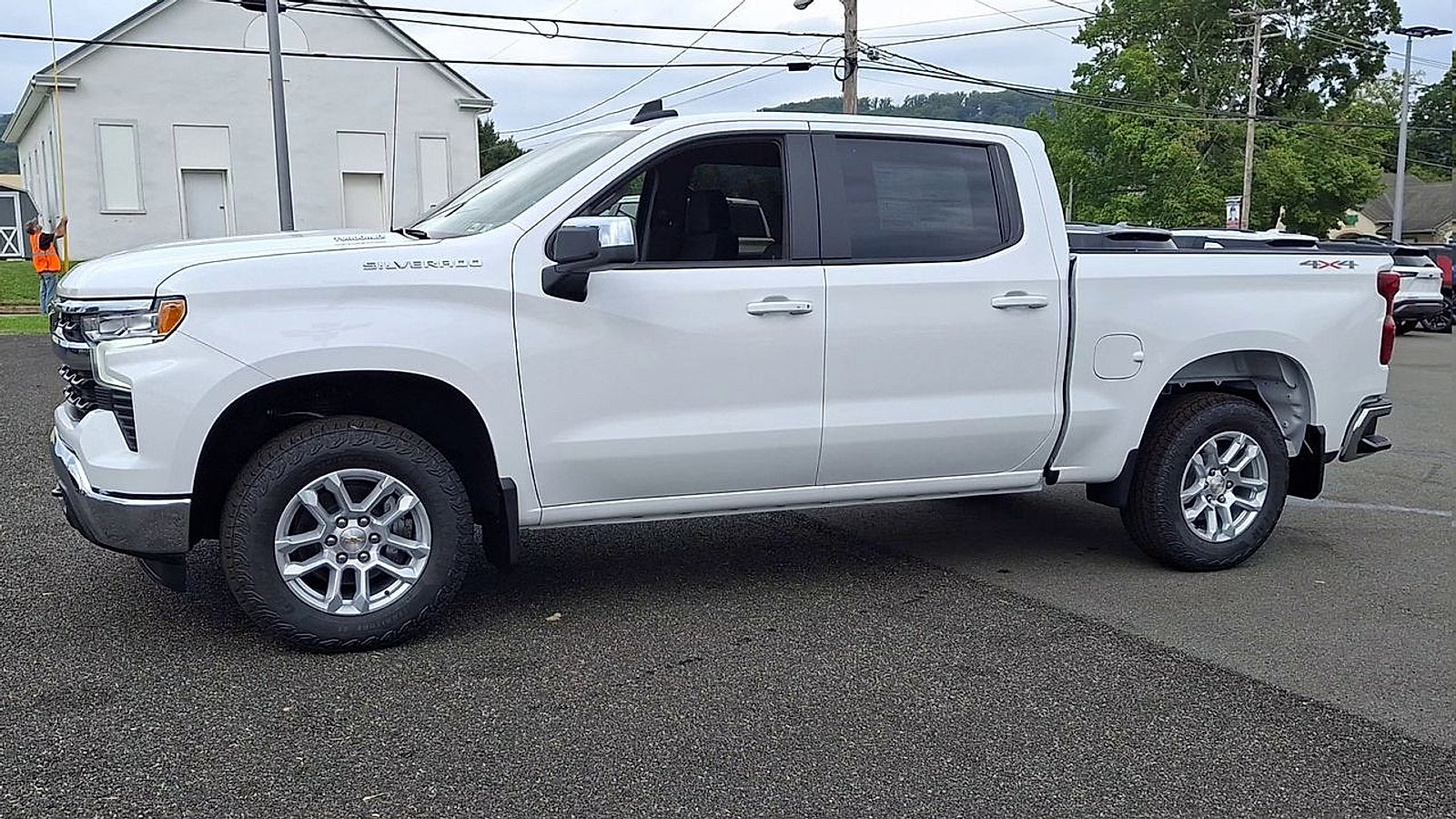 2026 Chevrolet Silverado 1500 LT - Photo 6