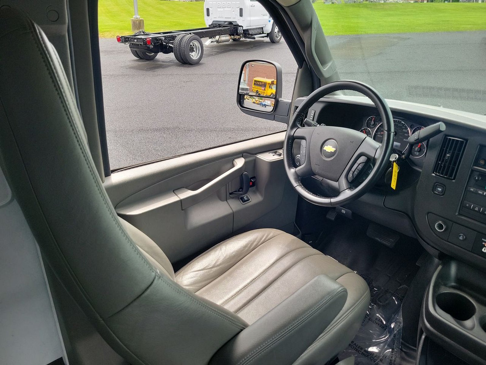 2021 Chevrolet Express Cargo 2500 WT