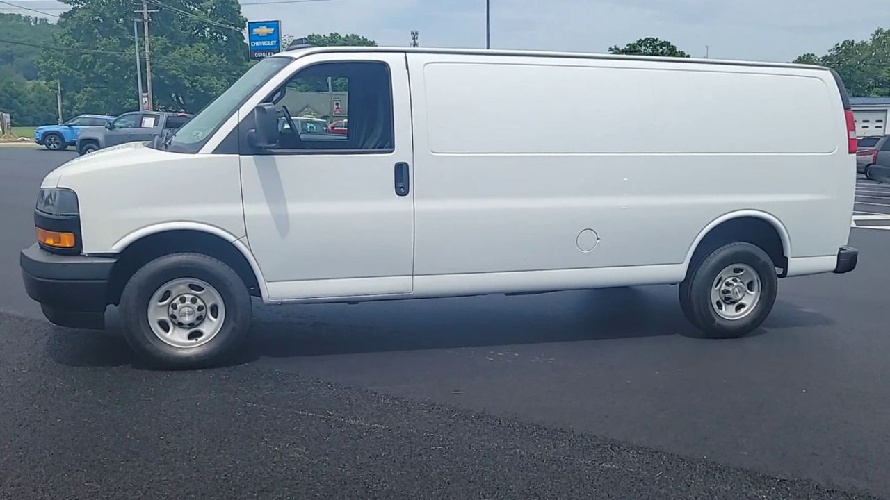 2021 Chevrolet Express Cargo 2500 WT