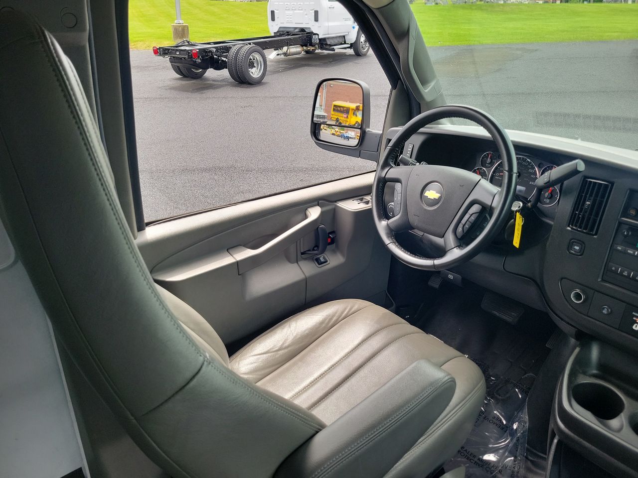 2021 Chevrolet Express Cargo 2500 WT