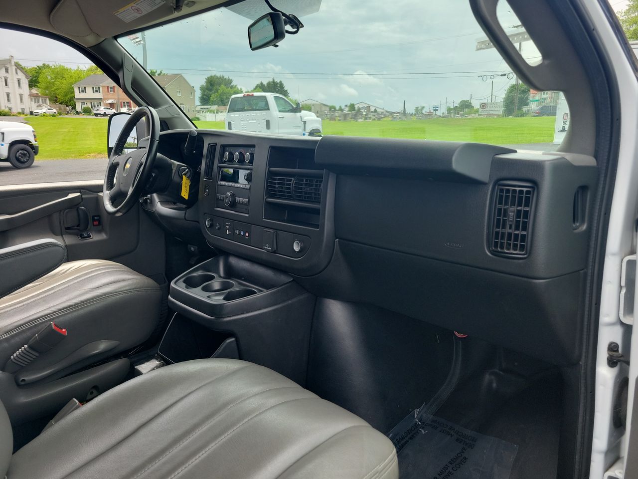 2021 Chevrolet Express Cargo 2500 WT