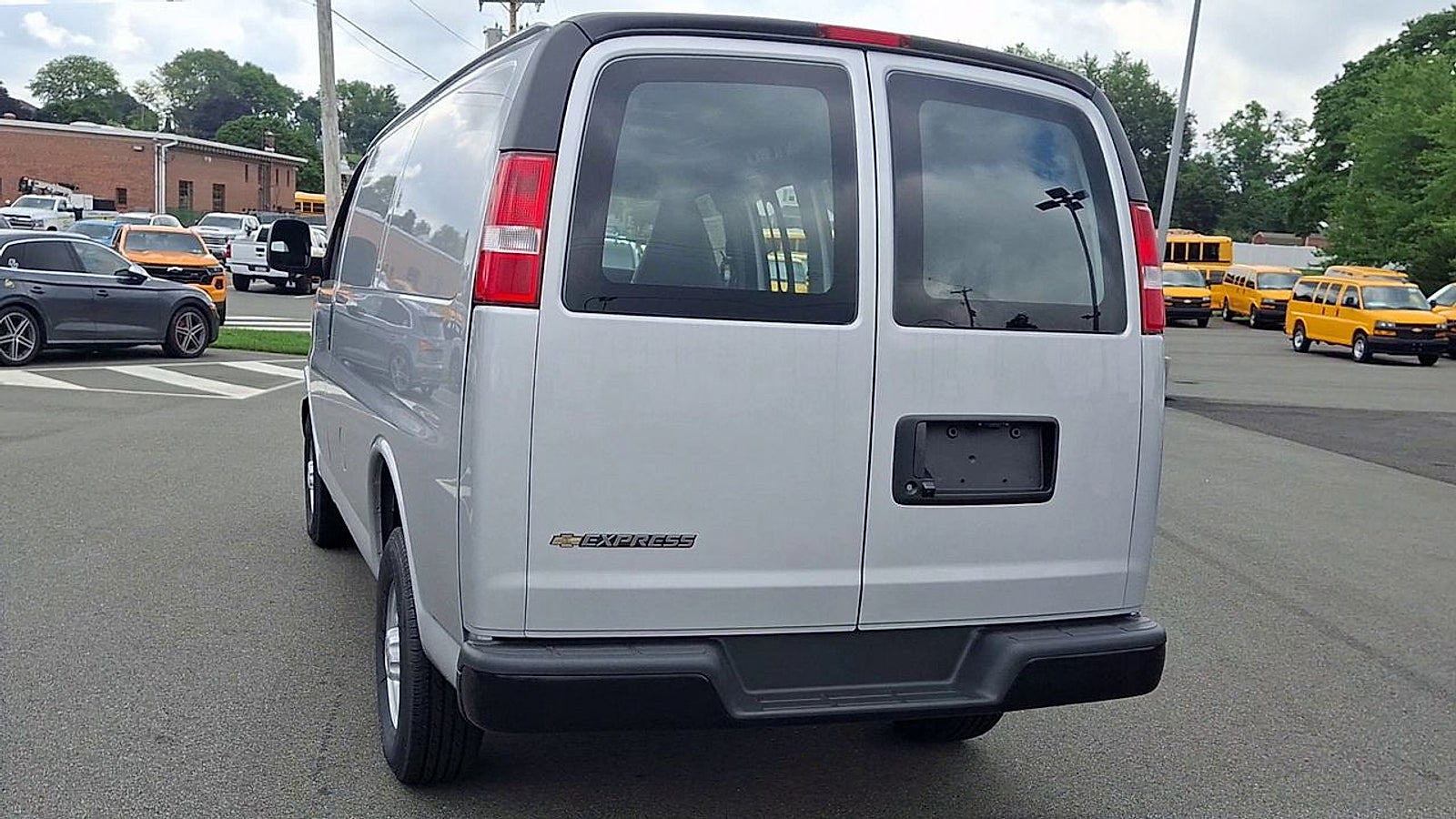 2026 Chevrolet Express Cargo WT