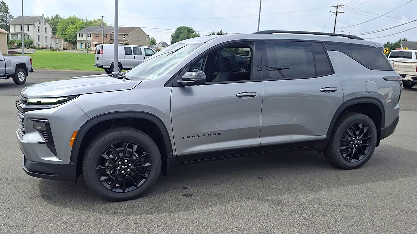 2026 Chevrolet Traverse LT - Photo 6
