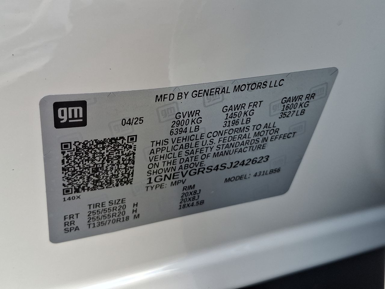 2025 Chevrolet Traverse LT