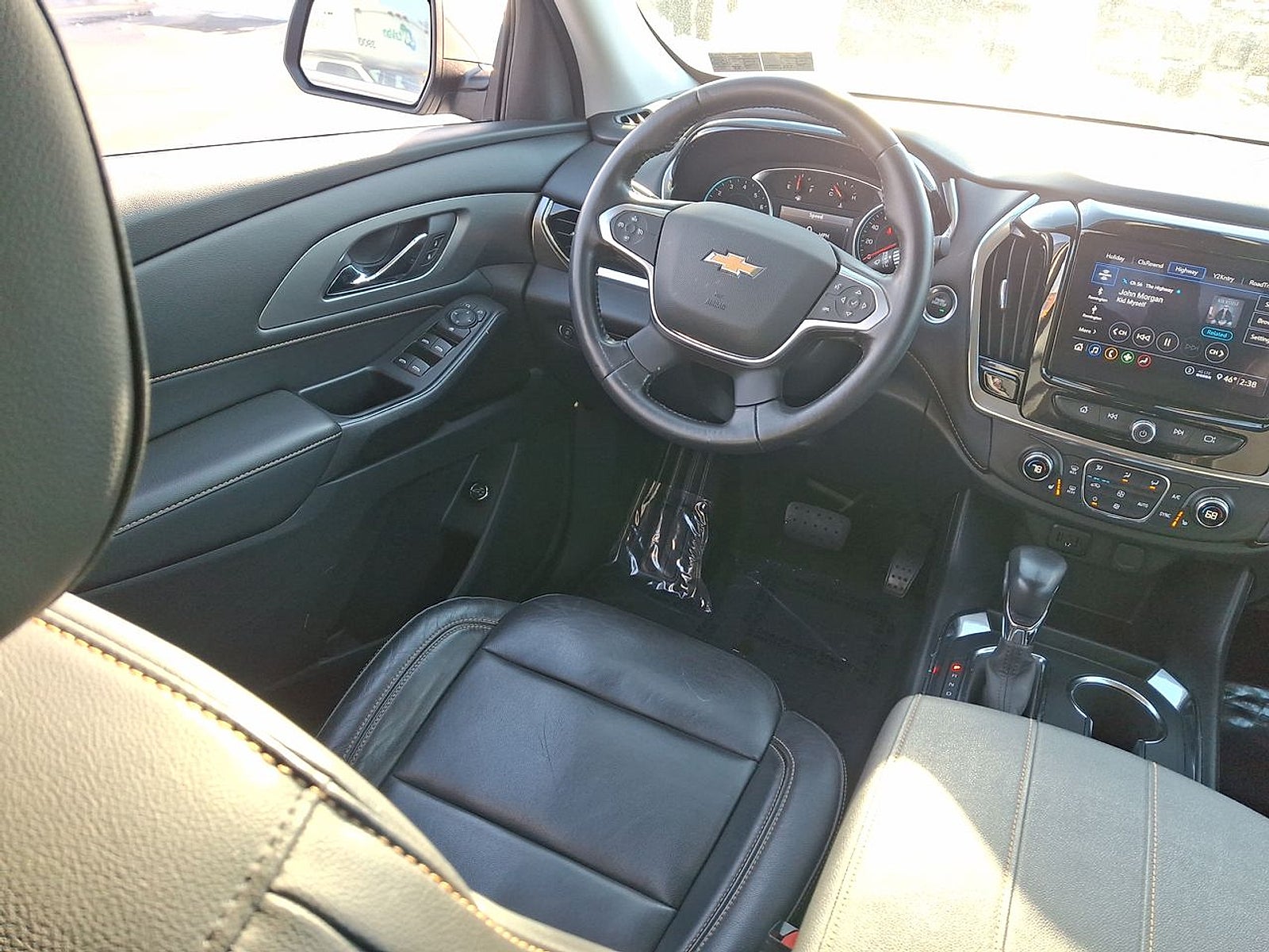 2021 Chevrolet Traverse LT Leather