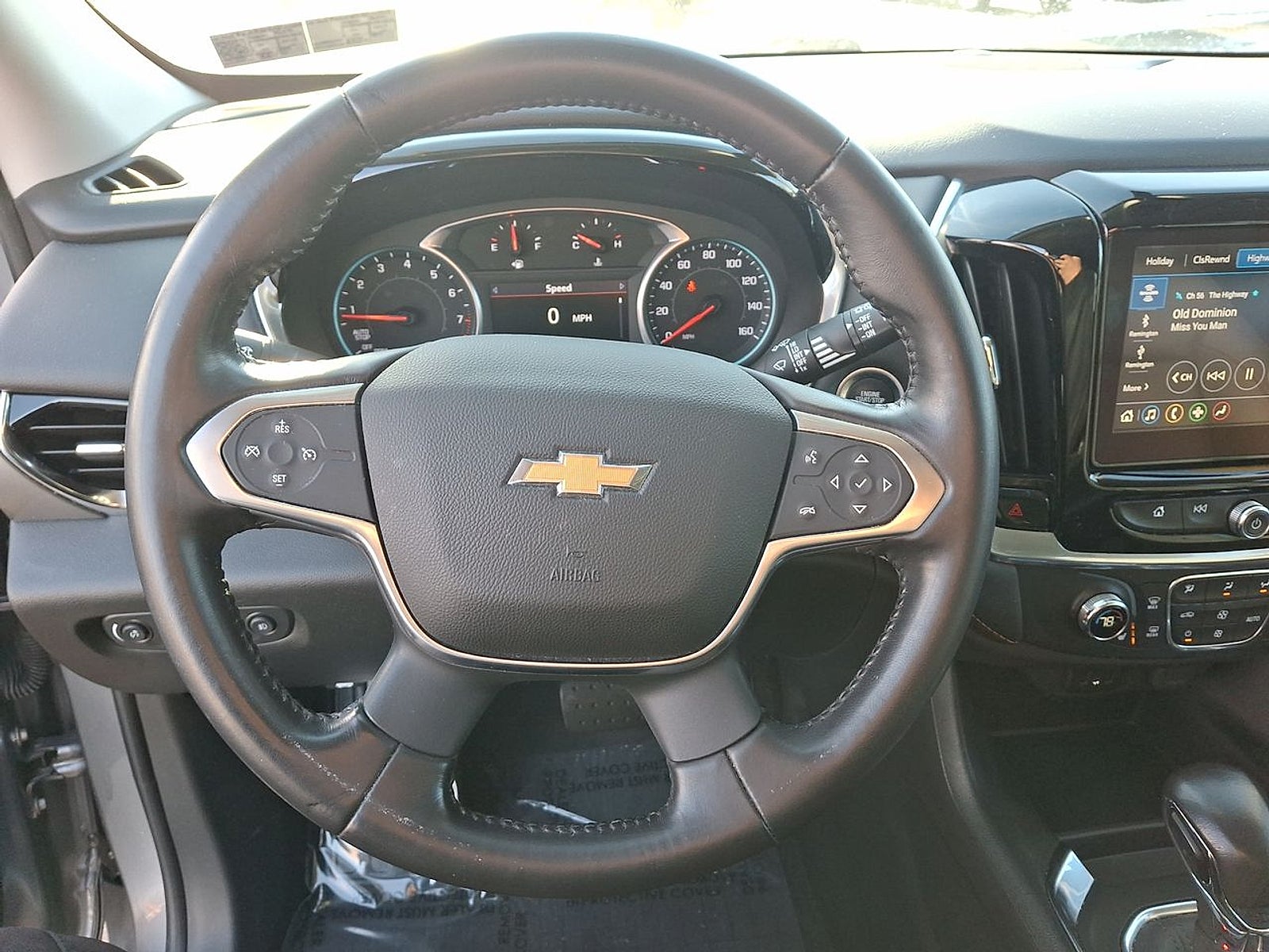 2021 Chevrolet Traverse LT Leather