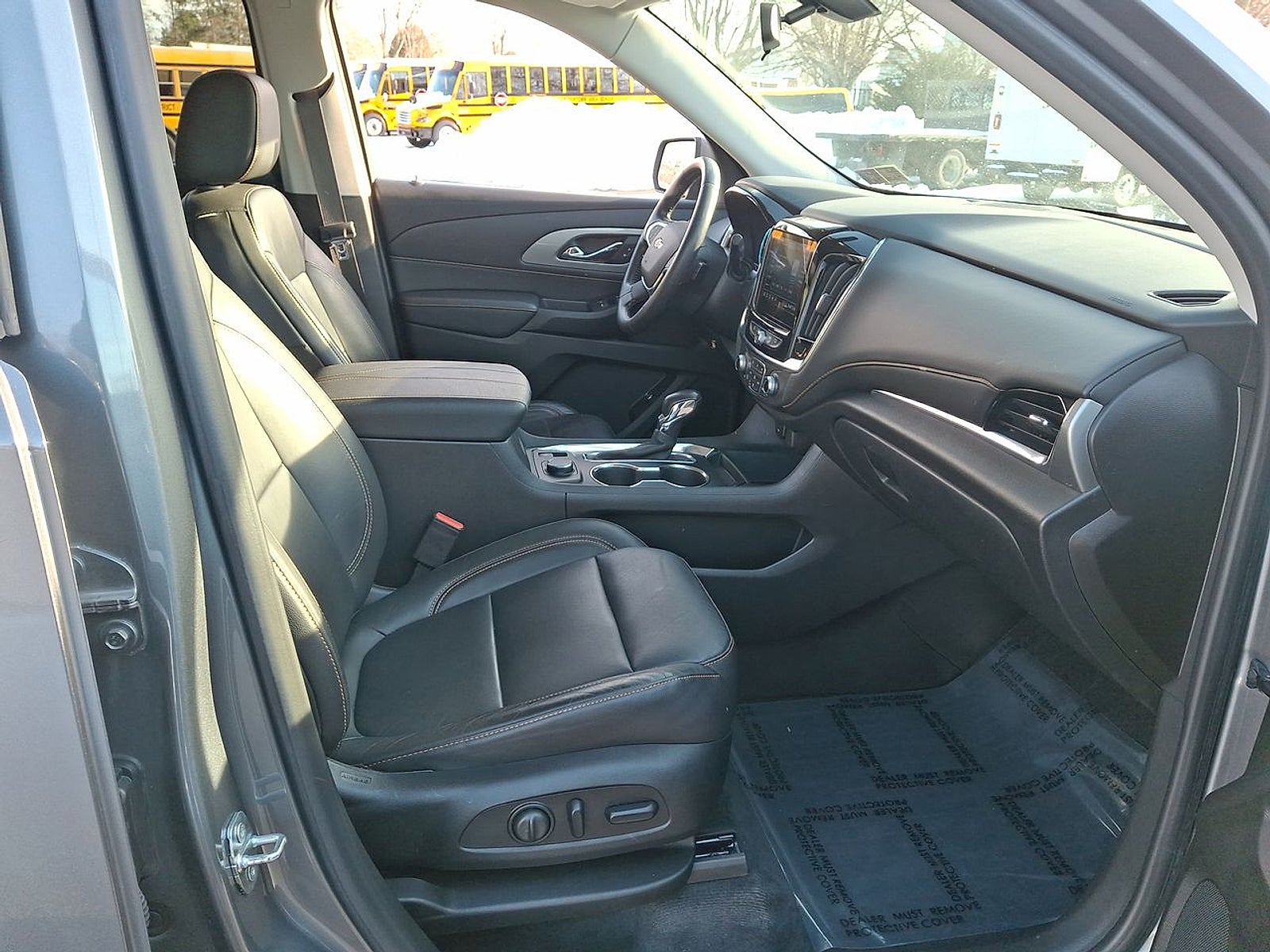 2021 Chevrolet Traverse LT Leather