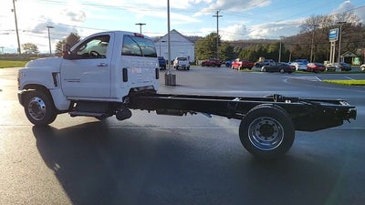 2023 Chevrolet Silverado 5500 HD Work Truck