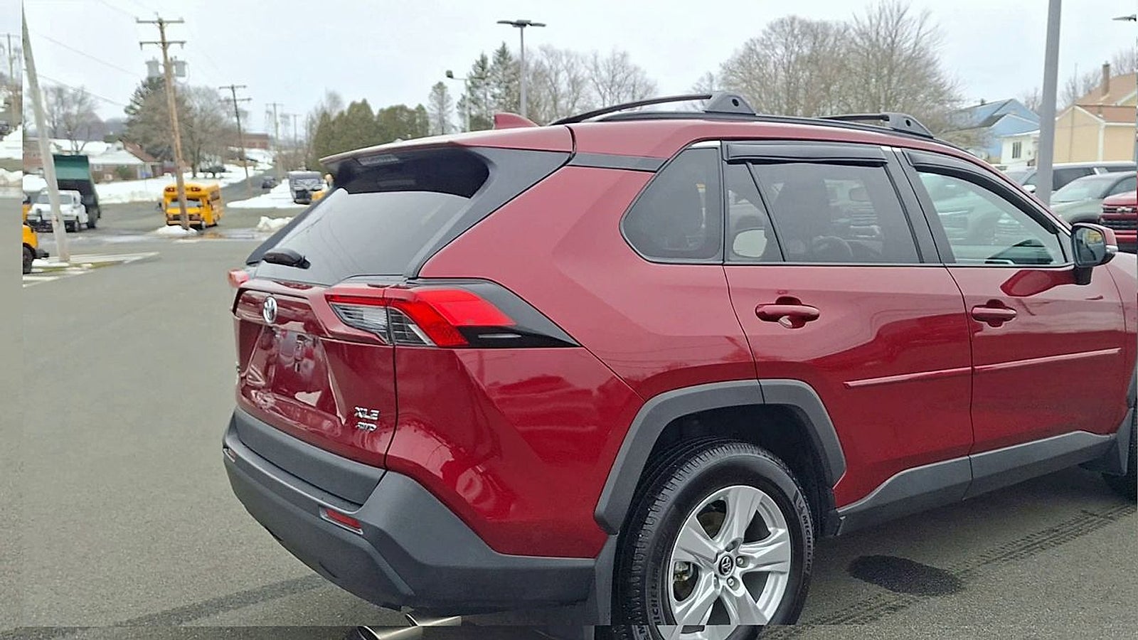 2020 Toyota RAV4 XLE