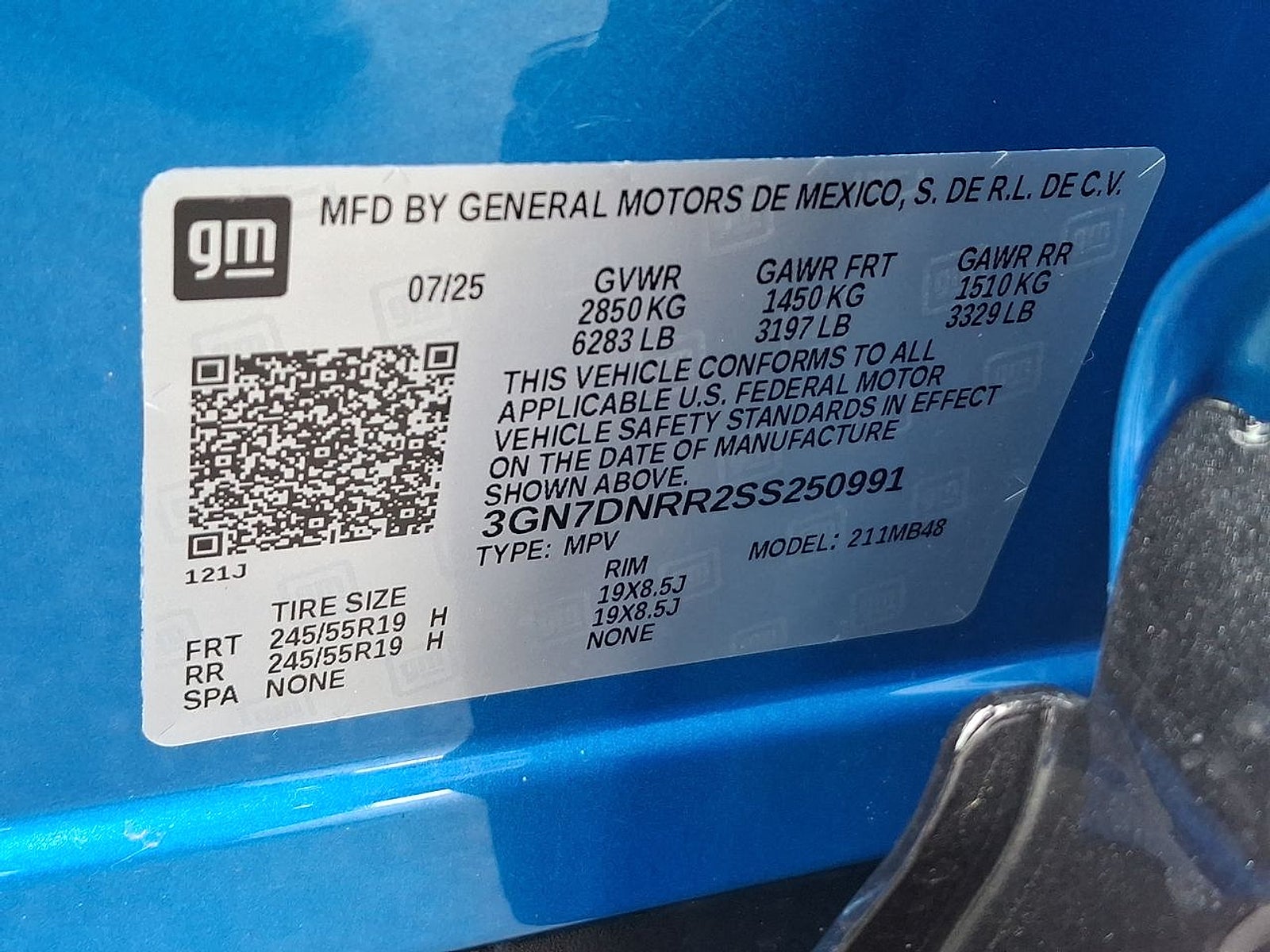 2025 Chevrolet Equinox EV LT