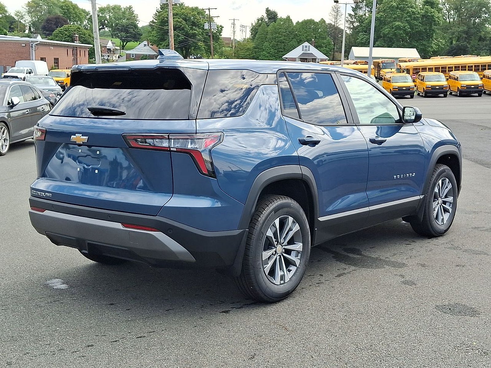2027 Chevrolet Equinox LT