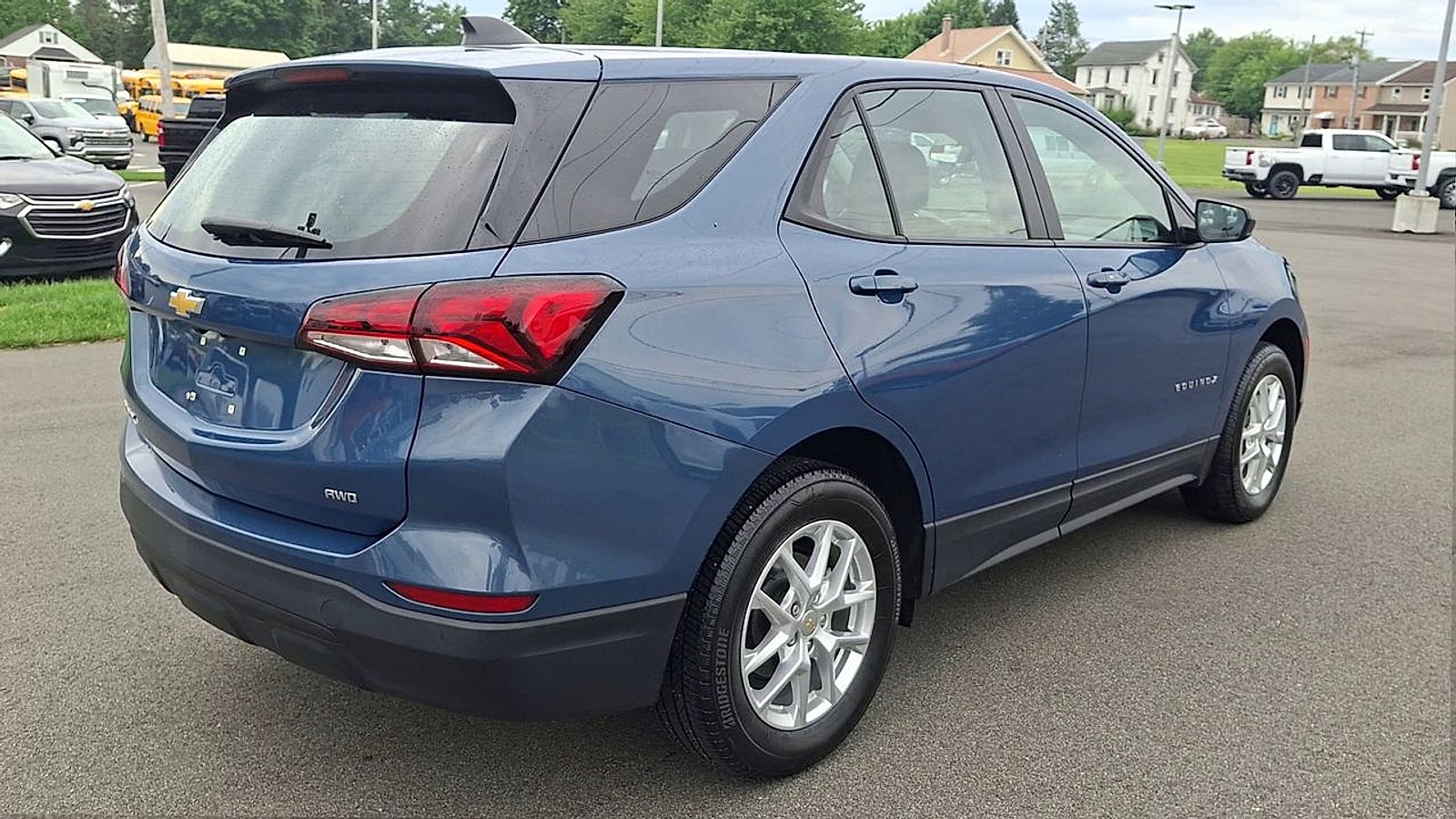 2024 Chevrolet Equinox LS