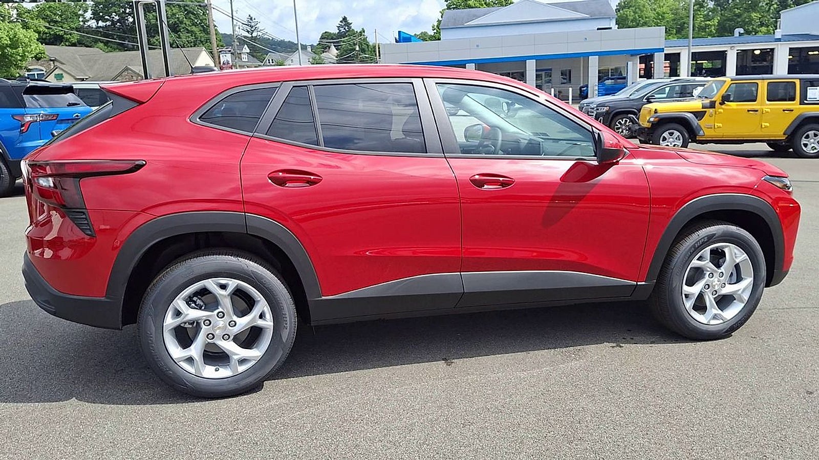 2026 Chevrolet Trax LS