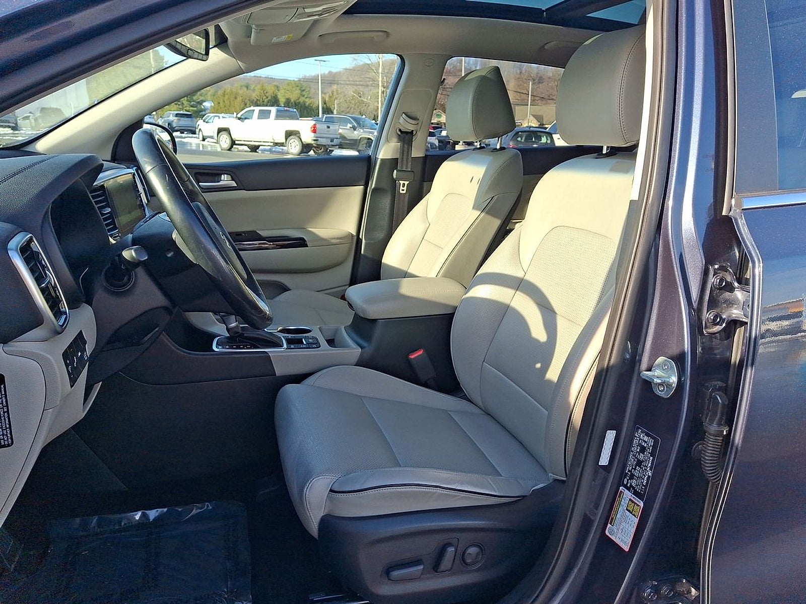 2022 Kia Sportage EX