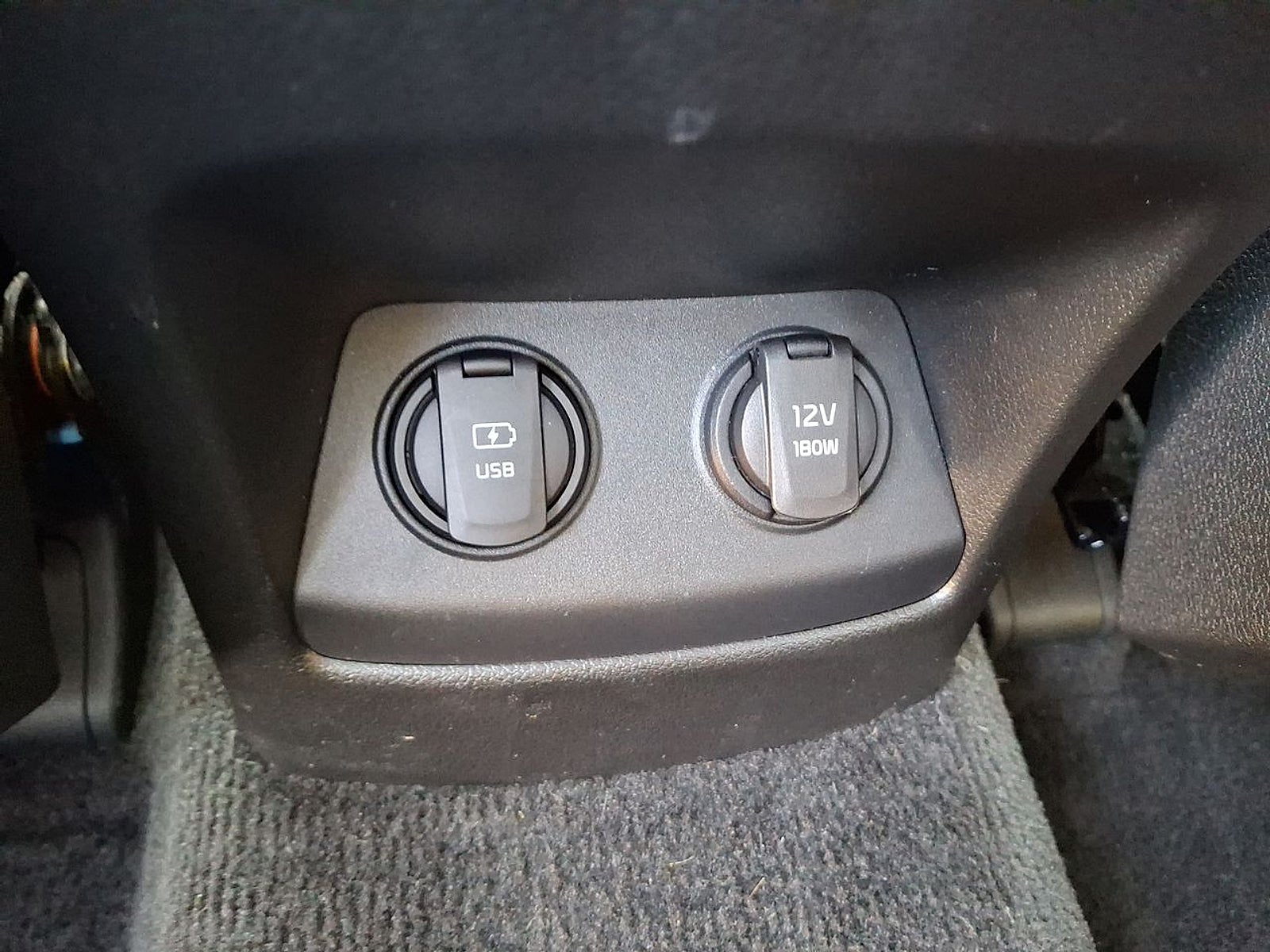 2022 Kia Sportage EX