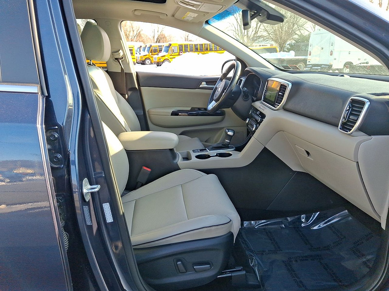 2022 Kia Sportage EX