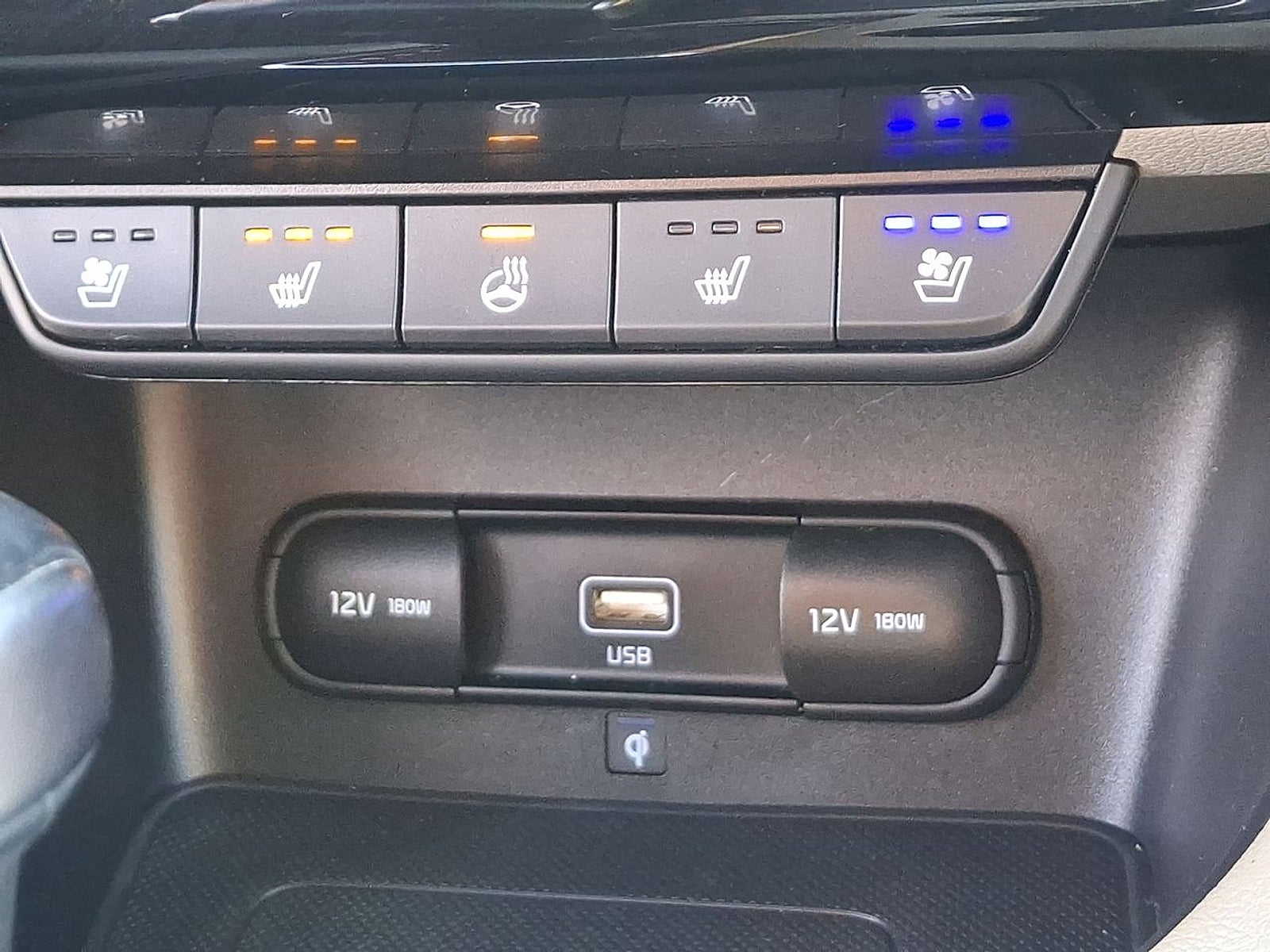 2022 Kia Sportage EX