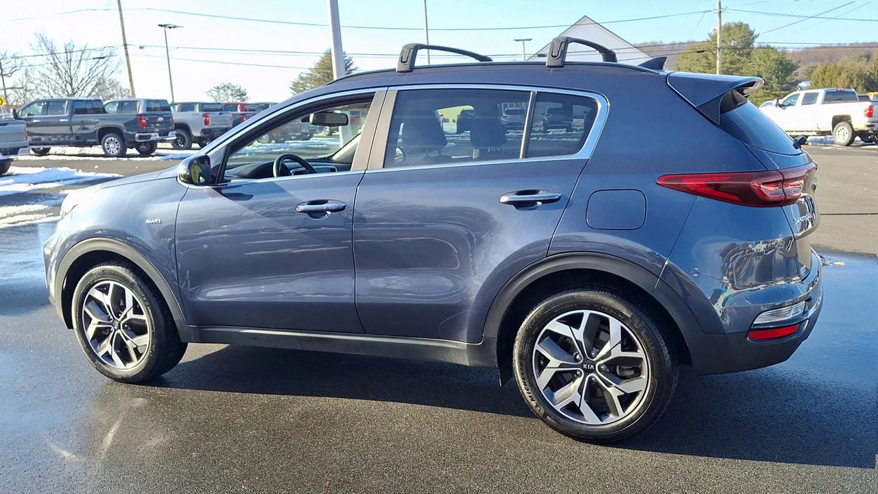 2022 Kia Sportage EX