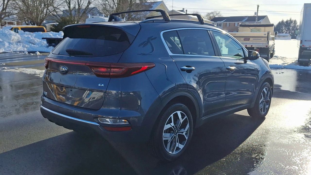 2022 Kia Sportage EX